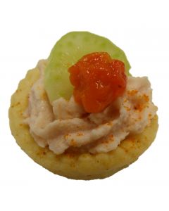 Bacon Mousseline, Tartlet, Sliced celery and Paprika