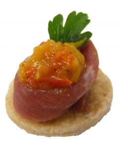 Parma ham rose with mixed peppers and Flat Parsley on Feuillete