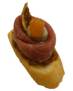 Parma Ham Rose with Dolce latte and Figs on Crostini