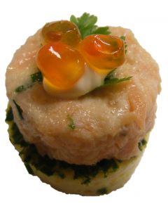 (F) Omelette with Smoked Salmon Tartar & Caviar