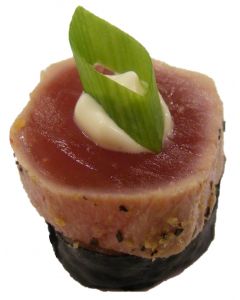 (F) Exclusive Sushi Seared Tuna with Spring Onion