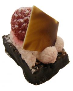 (D) Chocolate Brownie with Raspberry Cream & Fresh Raspberry
